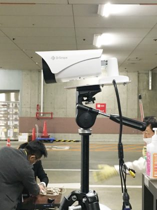 顔認識AI 発熱検知バレット型カメラ 設置例